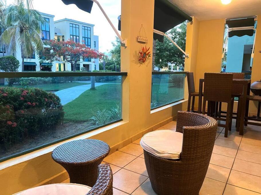 Cozy Apartment In Aquatika Loiza Exterior foto